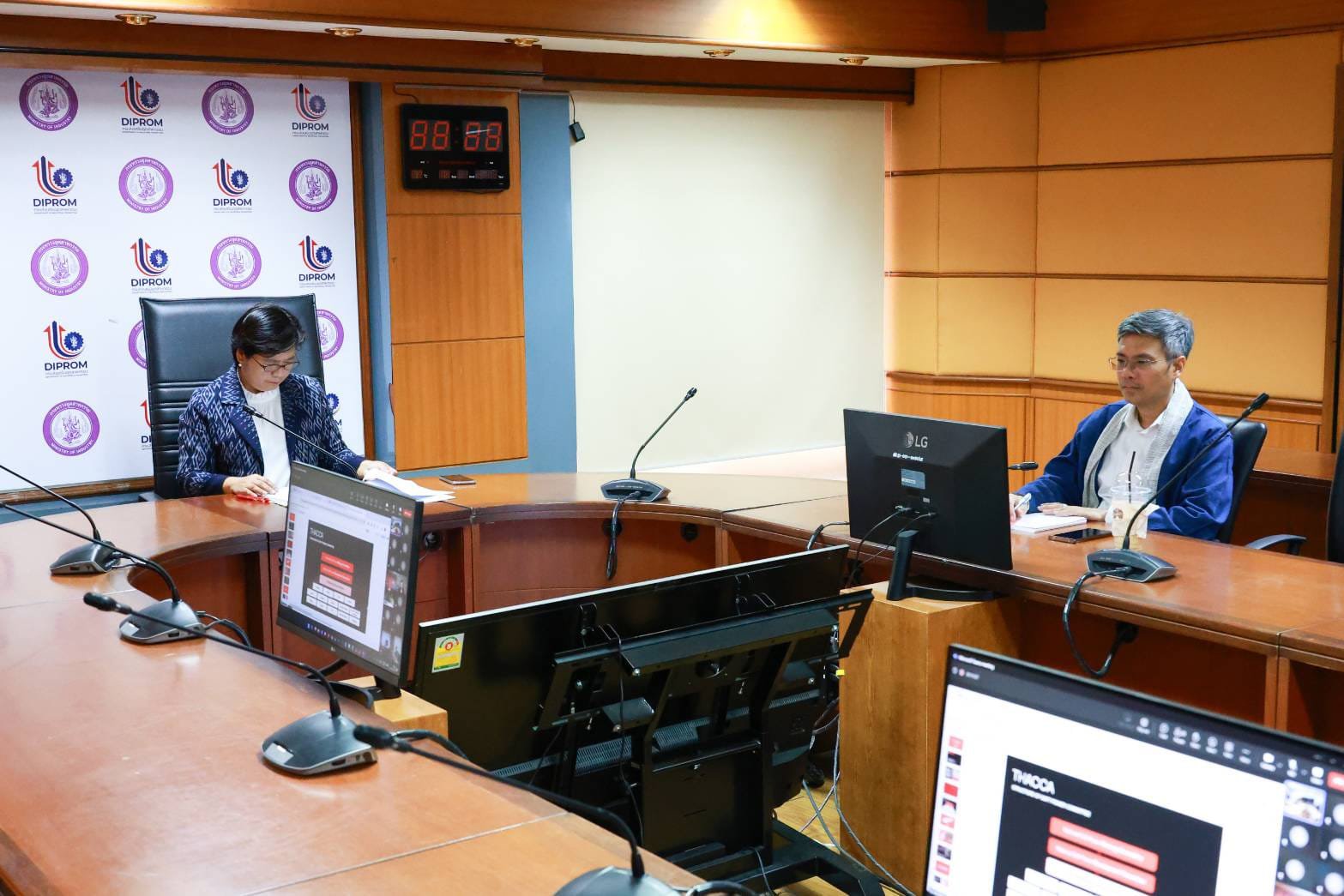 “ดีพร้อม” ประชุมคณะอนุกรรมการซอฟต์พาวเวอร์ ร่วมหารือการจัดประชุมนานาชาติด้านซอฟต์พาวเวอร์ ตามนโยบาย "รมว.เอกนัฏ"
