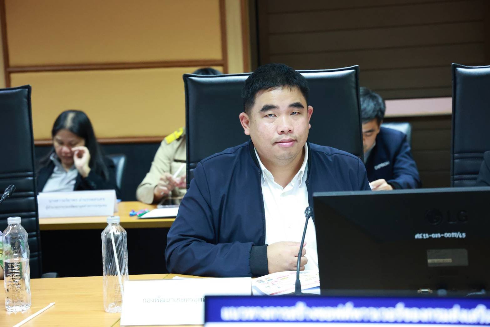 “ปลัดณัฐพล” นั่งหัวโต๊ะ หารือ ดีพร้อม ร่วม CISPI วางแผนพัฒนาศักยภาพอุตสาหกรรมอาหารและแฟชั่น เดินหน้าปฏิรูปอุตสาหกรรม ตามนโยบาย "รมว.เอกนัฏ" ดันอุตสาหกรรมสร้างสรรค์และซอฟต์พาวเวอร์ไทยสู่สากล