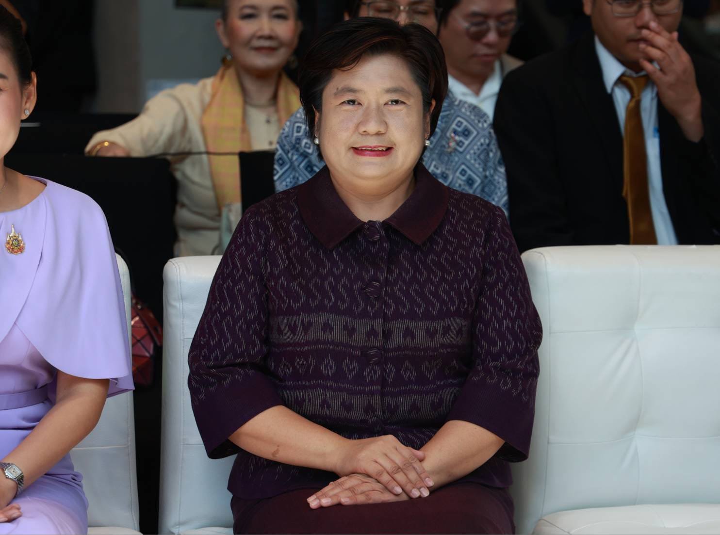 “รมว.เอกนัฏ” โชว์ “ดีพร้อม” หนุนซอฟต์พาวเวอร์แฟชั่นไทย ในงาน ShowPow ต้อนรับปีใหม่ ส่งเสริมอัตลักษณ์ท้องถิ่น นำภูมิปัญญาไทยสู่สากล