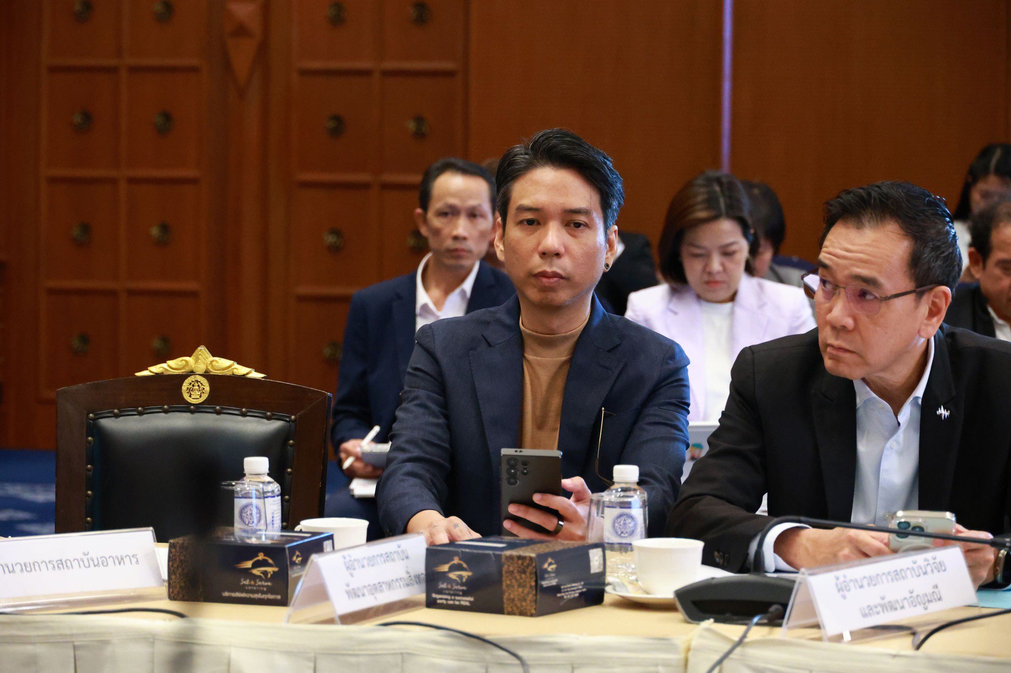 "ดีพร้อม" รายงานผลการจัดพิธีเปิดงานซอฟต์พาวเวอร์ สาขาแฟชั่นและอาหาร ในการประชุมคณะกรรมการพัฒนาซอฟต์พาวเวอร์แห่งชาติ ตามนโยบาย "รมว.เอกนัฏ"