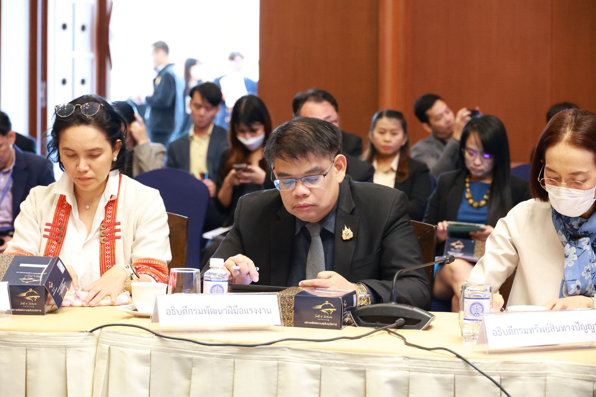 "ดีพร้อม" รายงานผลการจัดพิธีเปิดงานซอฟต์พาวเวอร์ สาขาแฟชั่นและอาหาร ในการประชุมคณะกรรมการพัฒนาซอฟต์พาวเวอร์แห่งชาติ ตามนโยบาย "รมว.เอกนัฏ"