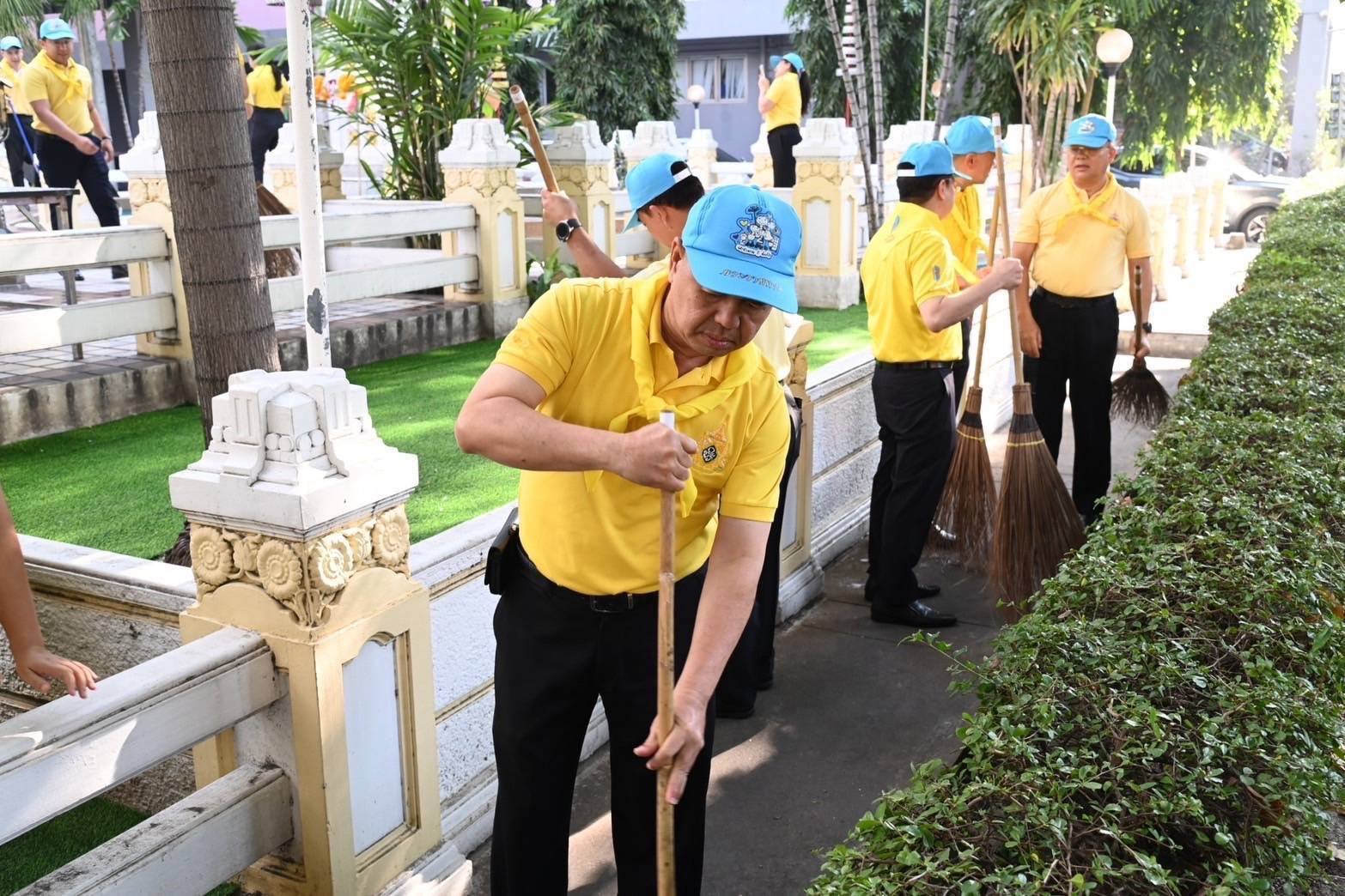 รัฐมนตรีฯ เอกนัฏ นำทีม ก.อุตฯ ร่วมกิจกรรมจิตอาสาฯ น้อมรำลึกและสำนึกในพระมหากรุณาธิคุณ ในหลวงรัชกาลที่ 9