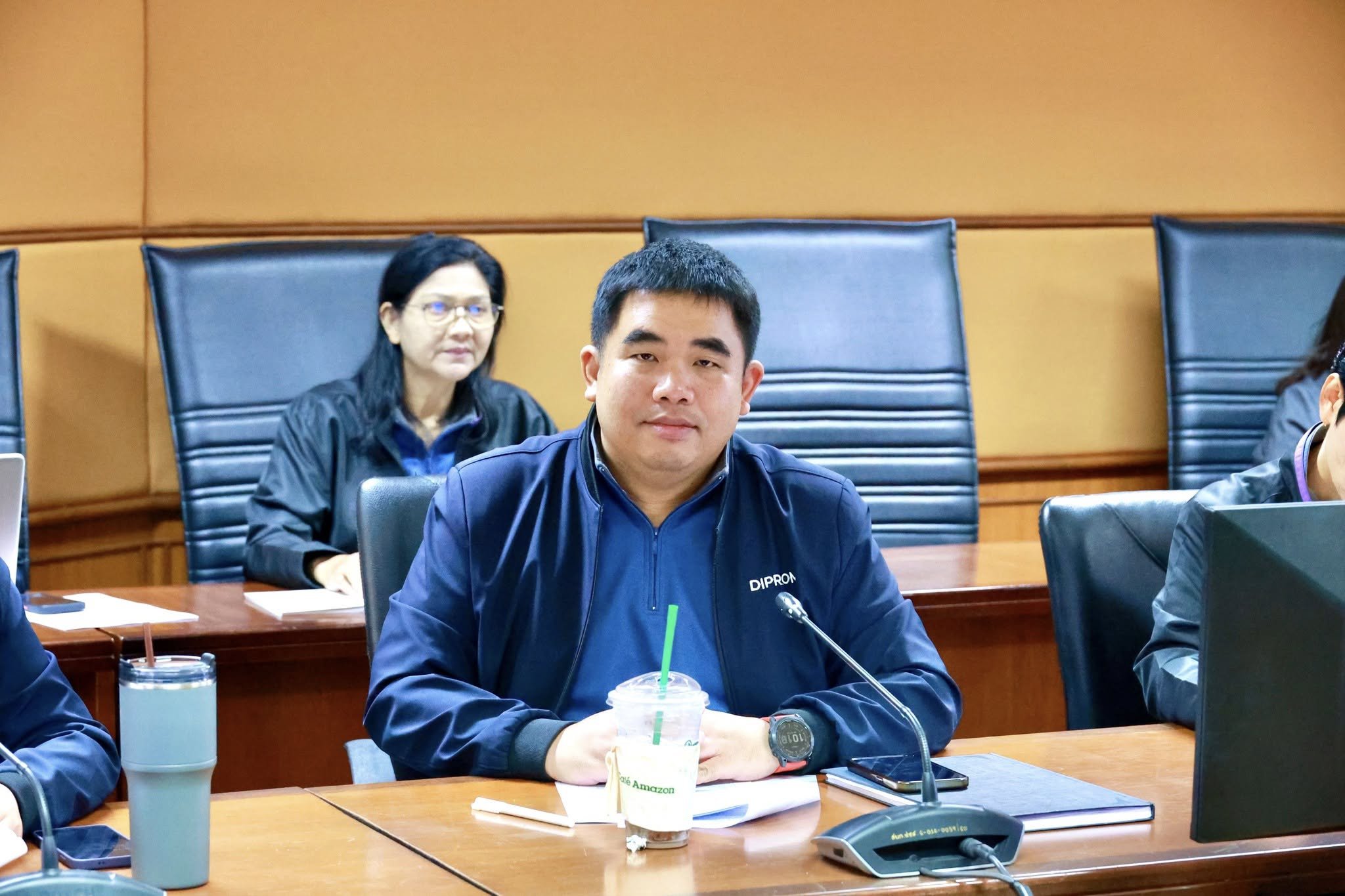 "ดีพร้อม" ประชุมคณะทำงานหนังสือรายงานประจำปี 2567 เตรียมปรับเปลี่ยนกระบวนงาน ขานรับนโยบาย "รมว.เอกนัฏ"