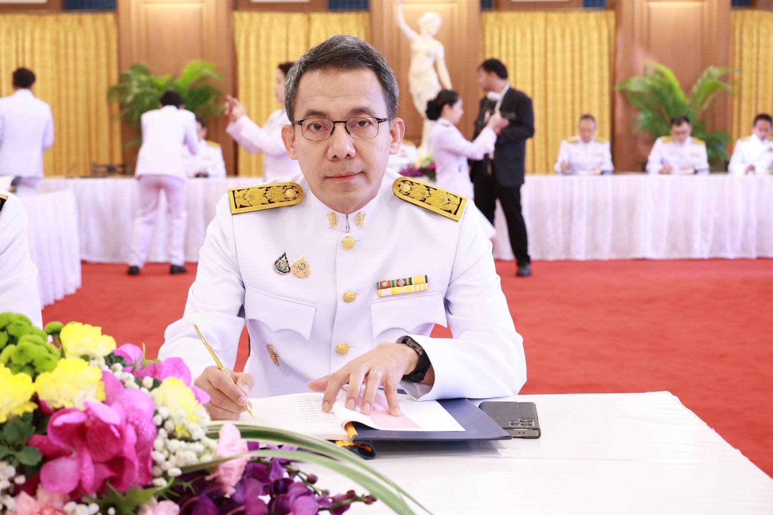 ปลัดฯ ณัฐพล นำคณะผู้บริหารกระทรวงอุตสาหกรรม ถวายพระพรชัยมงคล พระบาทสมเด็จพระเจ้าอยู่หัว และสมเด็จพระนางเจ้าฯ พระบรมราชินี เนื่องในโอกาสขึ้นปีใหม่ 2568