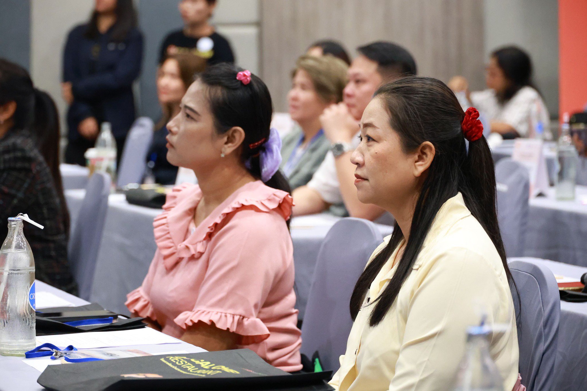 "ดีพร้อม" ดันร้านอาหารเชฟชุมชน ตอบโจทย์ซอฟต์พาวเวอร์สาขาอาหาร ด้วยการสร้างงาน สร้างรายได้ให้กับชุมชนอย่างยั่งยืน ตามนโยบาย "รมว.เอกนัฏ"