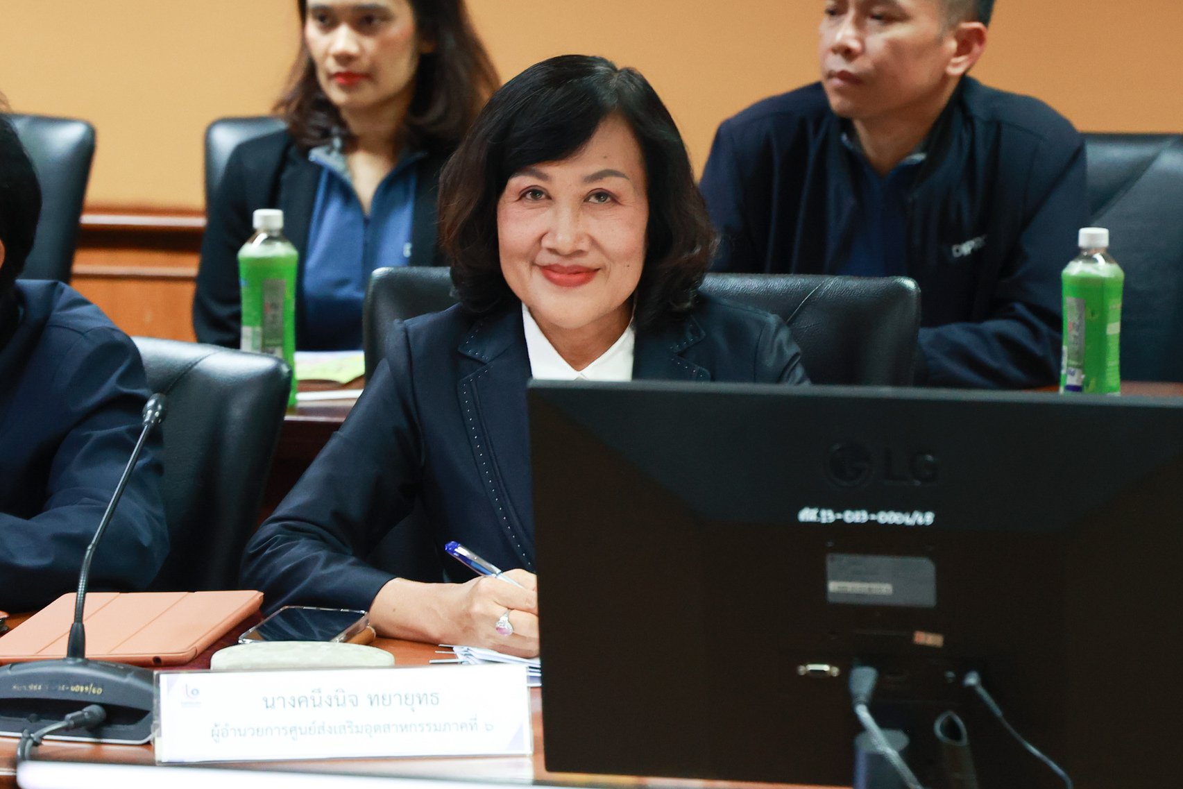 "อธิบดีณัฏฐิญา" นำทีมผู้บริหารดีพร้อม เร่งการดำเนินงานตามนโยบาย "รมว.เอกนัฏ" ปฏิรูปอุตสาหกรรมไทยสู่เศรษฐกิจยุคใหม่ ทันสมัย สะอาด สะดวก โปร่งใส