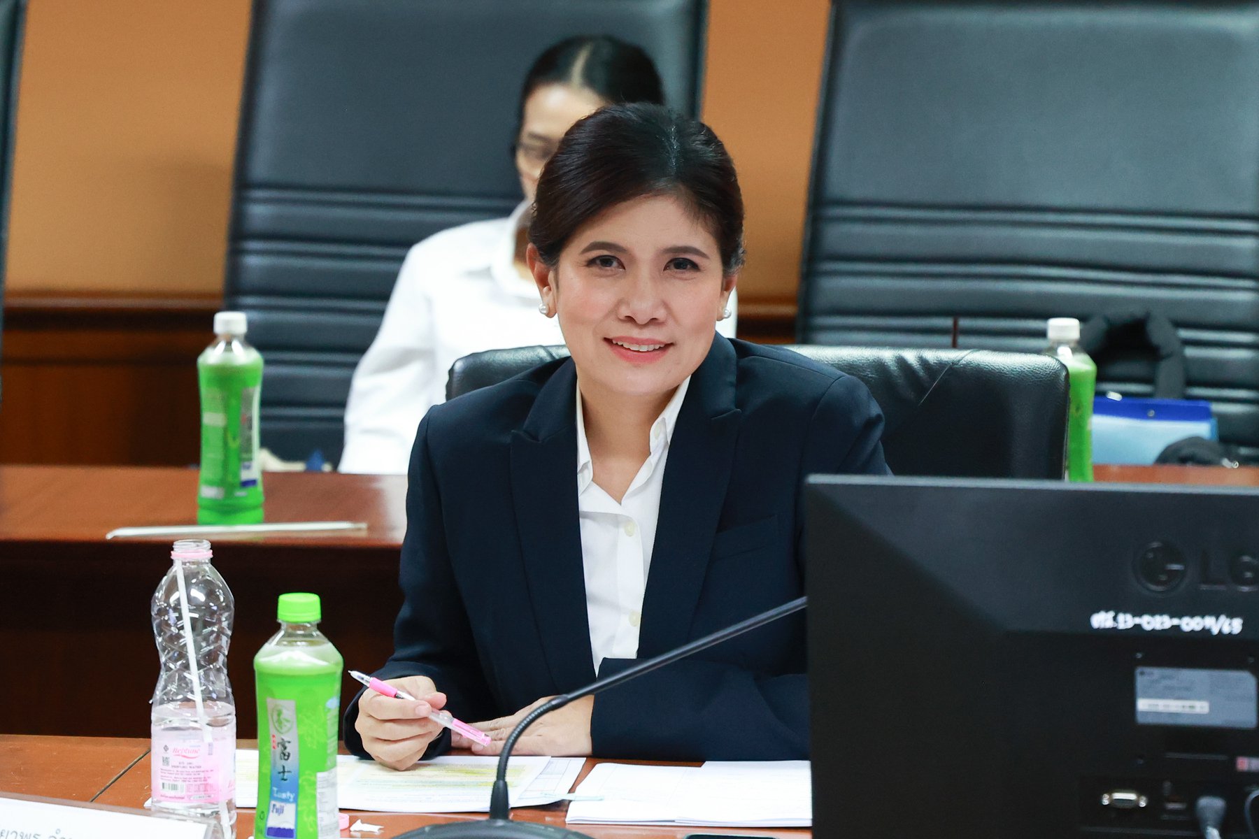 "อธิบดีณัฏฐิญา" นำทีมผู้บริหารดีพร้อม เร่งการดำเนินงานตามนโยบาย "รมว.เอกนัฏ" ปฏิรูปอุตสาหกรรมไทยสู่เศรษฐกิจยุคใหม่ ทันสมัย สะอาด สะดวก โปร่งใส