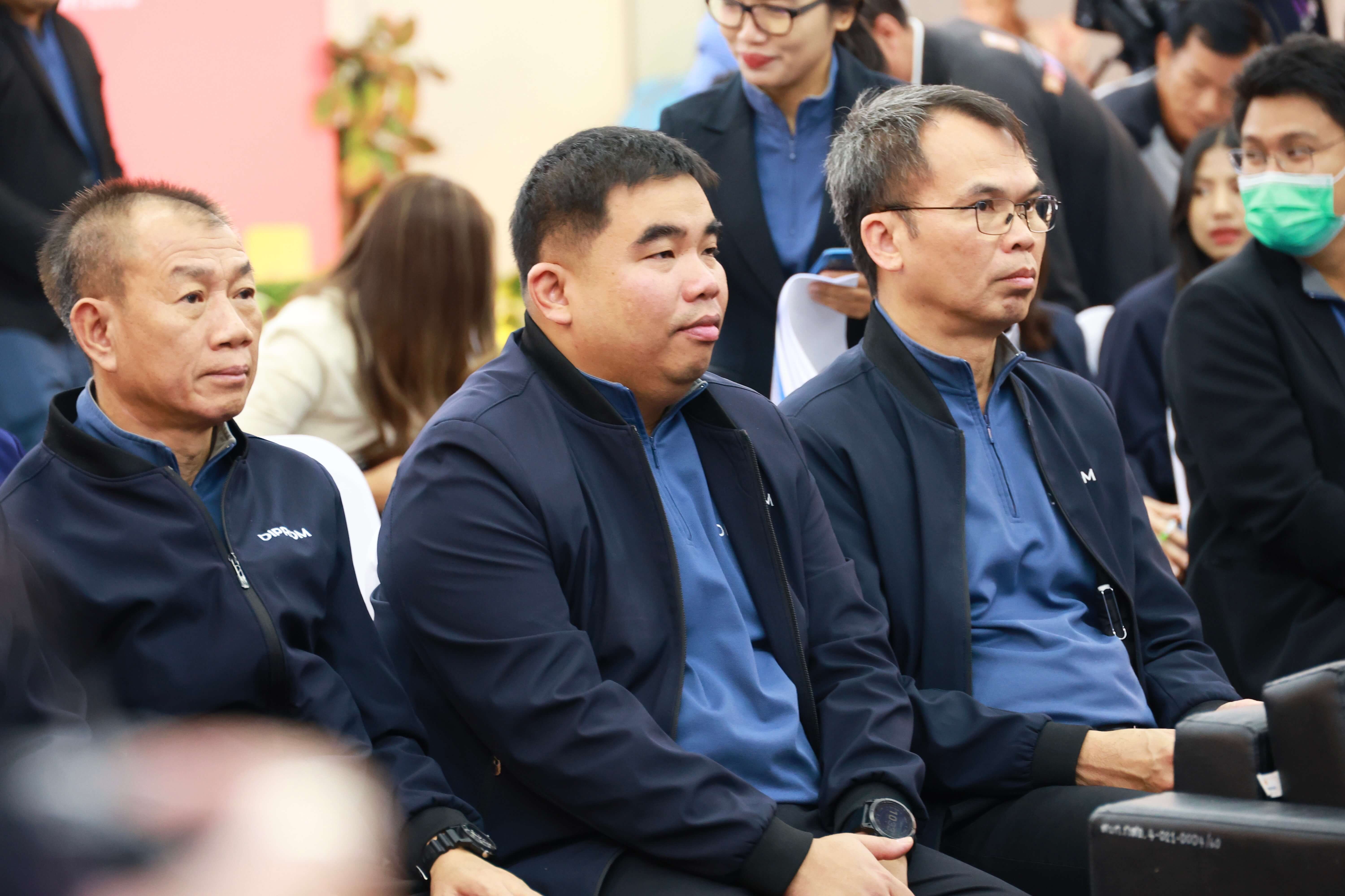 “อธิบดีณัฏฐิญา” ชูนโยบาย “ดีพร้อม คอมมูนิตี้ ที่นี่มีแต่ให้” ร่วมดัน GDP โตขึ้นอีก 1% เดินหน้าตามนโยบาย “รมว.เอกนัฏ” ปฏิรูปอุตสาหกรรม ตอบสนองทุกความต้องการของเอสเอ็มอี
