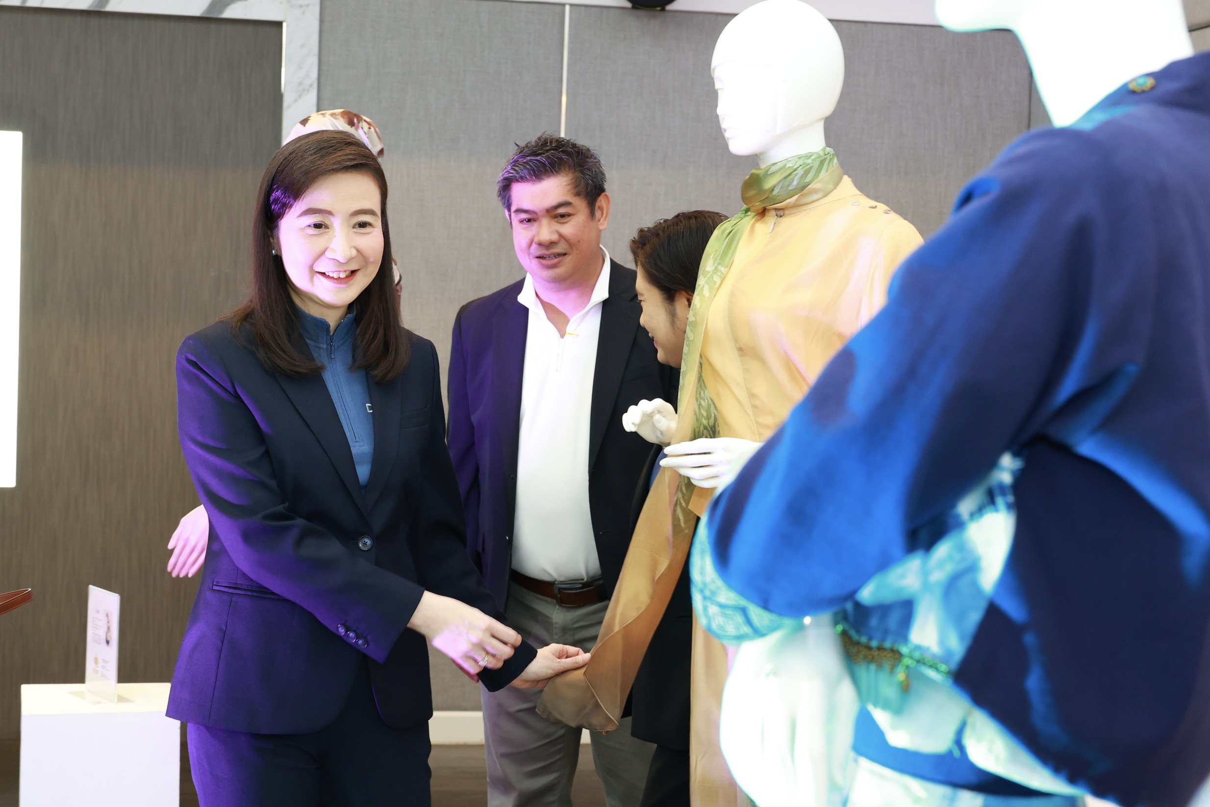 “อธิบดีณัฏฐิญา” ชูนโยบาย “ดีพร้อม คอมมูนิตี้ ที่นี่มีแต่ให้” ร่วมดัน GDP โตขึ้นอีก 1% เดินหน้าตามนโยบาย “รมว.เอกนัฏ” ปฏิรูปอุตสาหกรรม ตอบสนองทุกความต้องการของเอสเอ็มอี