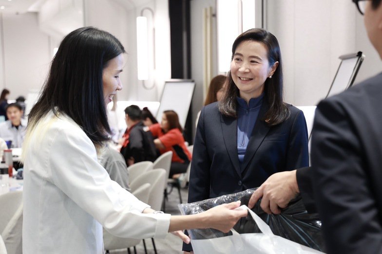 “ดีพร้อม ” ผนึกกำลัง 4 พันธมิตร ยกระดับ SMEs ปรับตัวให้รอดด้วยการดำเนินธุรกิจตามกติกาใหม่ ด้วยแนวคิด BCG Model สอดรับนโยบาย รมว. เอกนัฏ