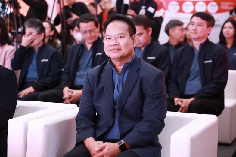 “ดีพร้อม” โชว์ผลสำเร็จผลักดันซอฟต์พาวเวอร์ไทย รับลูกต่อนโยบายเรือธง OFOS เพิ่มทักษะบุคลากรแฟชั่นไทยกว่า 2,000 คน คาดสร้างมูลค่าเพิ่มทางเศรษฐกิจกว่า 200 ล้านบาท