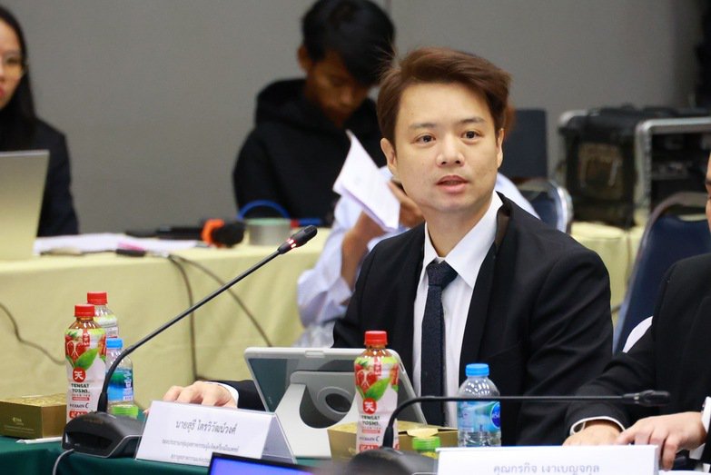 รมว.เอกนัฏ นั่งหัวโต๊ะ ถกภาครัฐ – เอกชน หาแนวร่วมขับเคลื่อนวิสาหกิจไทย เดินหน้าดัน SMEs เชื่อมโยงซัพพลายเชนรายใหญ่ หวังยกระดับภาคอุตสาหกรรมไทยให้ยั่งยืน