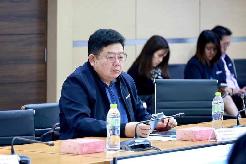 “ดีพร้อม" นำทีมร่วมประชุมบอร์ดจัดงานรางวัลอุตสาหกรรม 68 เพื่อส่งเสริมภาคอุตสาหกรรมและเอสเอ็มอีที่ประกอบการดี ตามนโยบาย รมว.เอกนัฏ