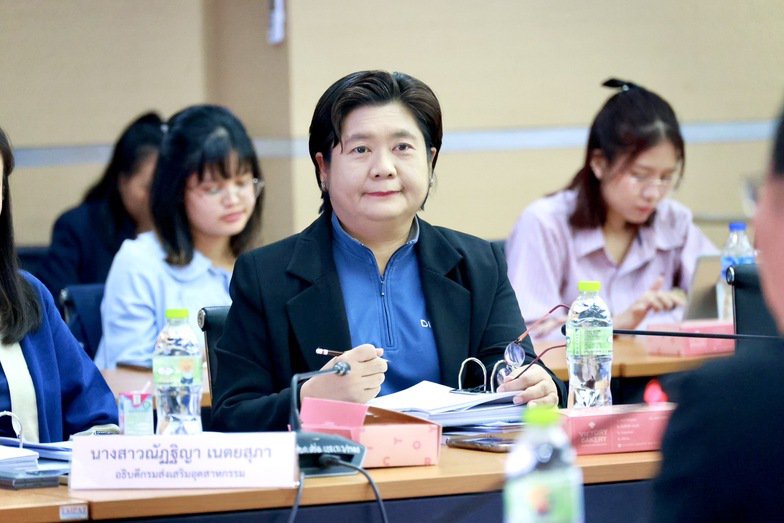 “ดีพร้อม" นำทีมร่วมประชุมบอร์ดจัดงานรางวัลอุตสาหกรรม 68 เพื่อส่งเสริมภาคอุตสาหกรรมและเอสเอ็มอีที่ประกอบการดี ตามนโยบาย รมว.เอกนัฏ