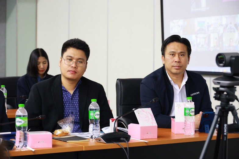 “อธิบดีณัฏฐิญา” แท็คทีมดีพร้อม ประชุมชี้แจงแนวทางการประเมินการทำงานฯ ปี 68 สร้าง “ดีพร้อมคอมมูนิตี้” เน้นปฏิรูปอุตสาหกรรมสู่เศรษฐกิจยุคใหม่ ร่วมดัน GDP ตามนโยบาย รมว.เอกนัฏ