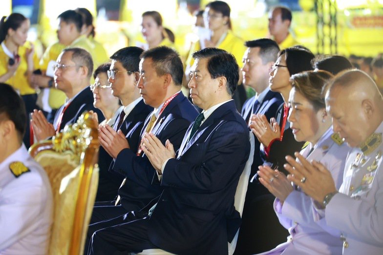 พิธีอัญเชิญพระบรมสารีริกธาตุ (พระเขี้ยวแก้ว) กลับสาธารณรัฐประชาชนจีน ณ มณฑลพิธีท้องสนามหลวง