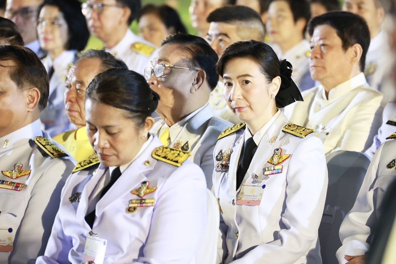 พิธีอัญเชิญพระบรมสารีริกธาตุ (พระเขี้ยวแก้ว) กลับสาธารณรัฐประชาชนจีน ณ มณฑลพิธีท้องสนามหลวง