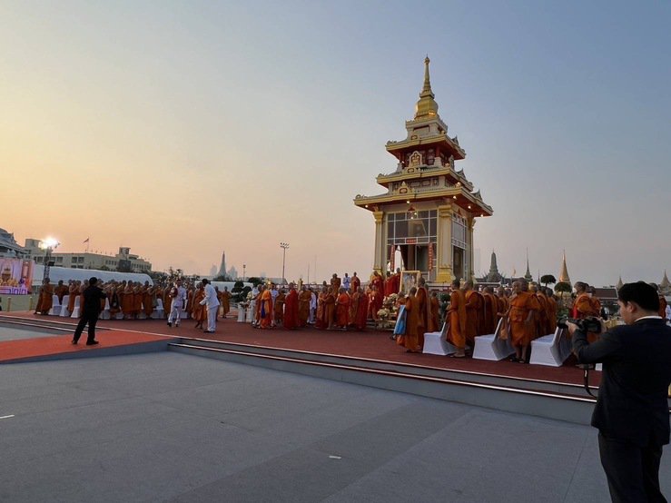 พิธีอัญเชิญพระบรมสารีริกธาตุ (พระเขี้ยวแก้ว) กลับสาธารณรัฐประชาชนจีน ณ มณฑลพิธีท้องสนามหลวง