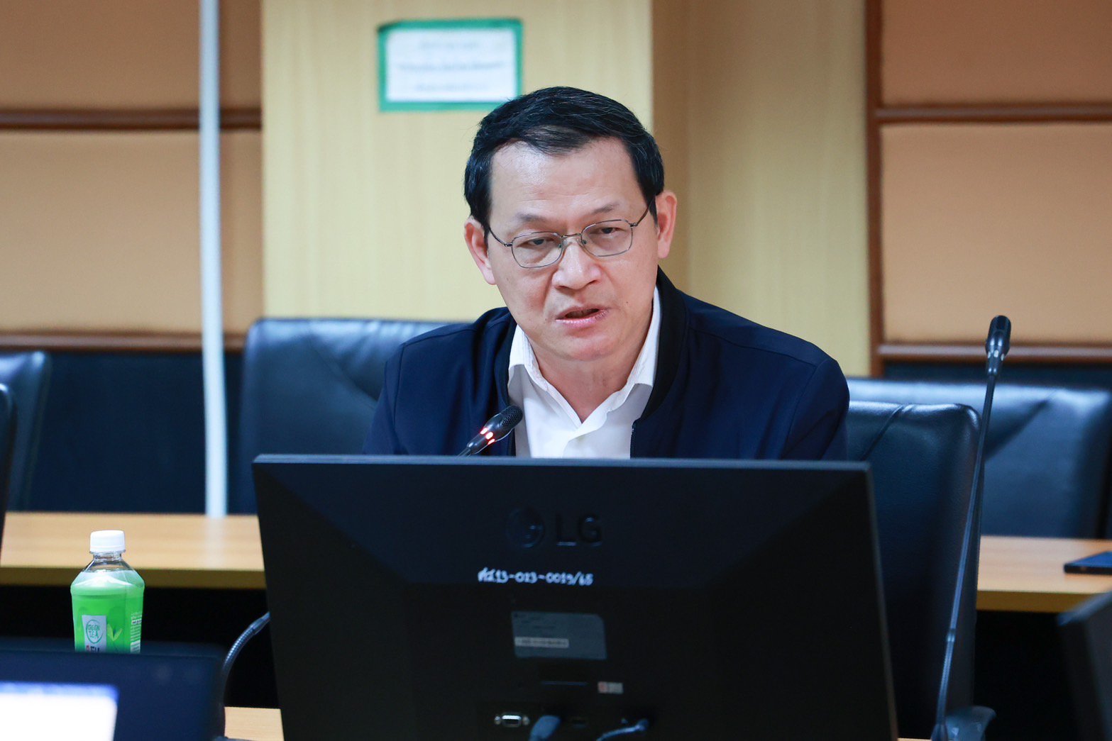 “อธิบดีณัฏฐิญา” ติดตามความคืบหน้าระบบเทคโนโลยีสารสนเทศดีพร้อม เตรียมนำ AI มาใช้ขับเคลื่อนผู้ประกอบการไทยสู่อุตสาหกรรม 5.0 ตามนโยบาย รมว.เอกนัฏ