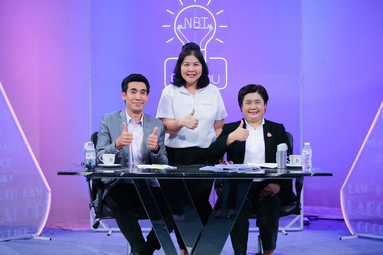 “รสอ.ดวงดาว" บันทึกเทปรายการ NBT มีคำตอบ เดินหน้าสนับสนุนนักออกแบบไทย ผ่านโครงการ DIPROM Thai Designer Lab 2025 มุ่งเน้นการนำเทคโนโลยี นวัตกรรมมาใช้ในการพัฒนาดีไซน์เนอร์ไทยสู่เวทีสากล ตามนโยบาย รมว.เอกนัฏ