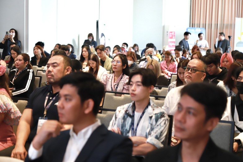  “ดีพร้อม” จับมือเดลต้า คิกออฟ “ดีพร้อม x เดลต้า เองเจิล ฟันด์ คอนเน็ค ปีที่ 10” ดึง 2 พันธมิตร ชู Content Marketing ขยายฐานลูกค้า ผ่านเงินทุน 5 ล้านบาท หวังสร้างมูลค่าทางการตลาดกว่า 10 เท่า สอดรับนโยบาย รมว.เอกนัฏ