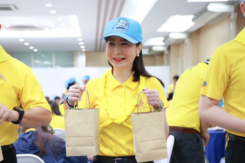 คนไทยไม่ทิ้งกัน!! ก.อุตฯ ร่วมกับ รพ.รามา เปิดพื้นที่รับบริจาคโลหิตถึงวันที่ 31 มี.ค. นี้ พร้อมจัดกิจกรรมจิตอาสามอบชุดอาหารว่าง-เครื่องดื่มให้กับผู้บริจาคทุกราย