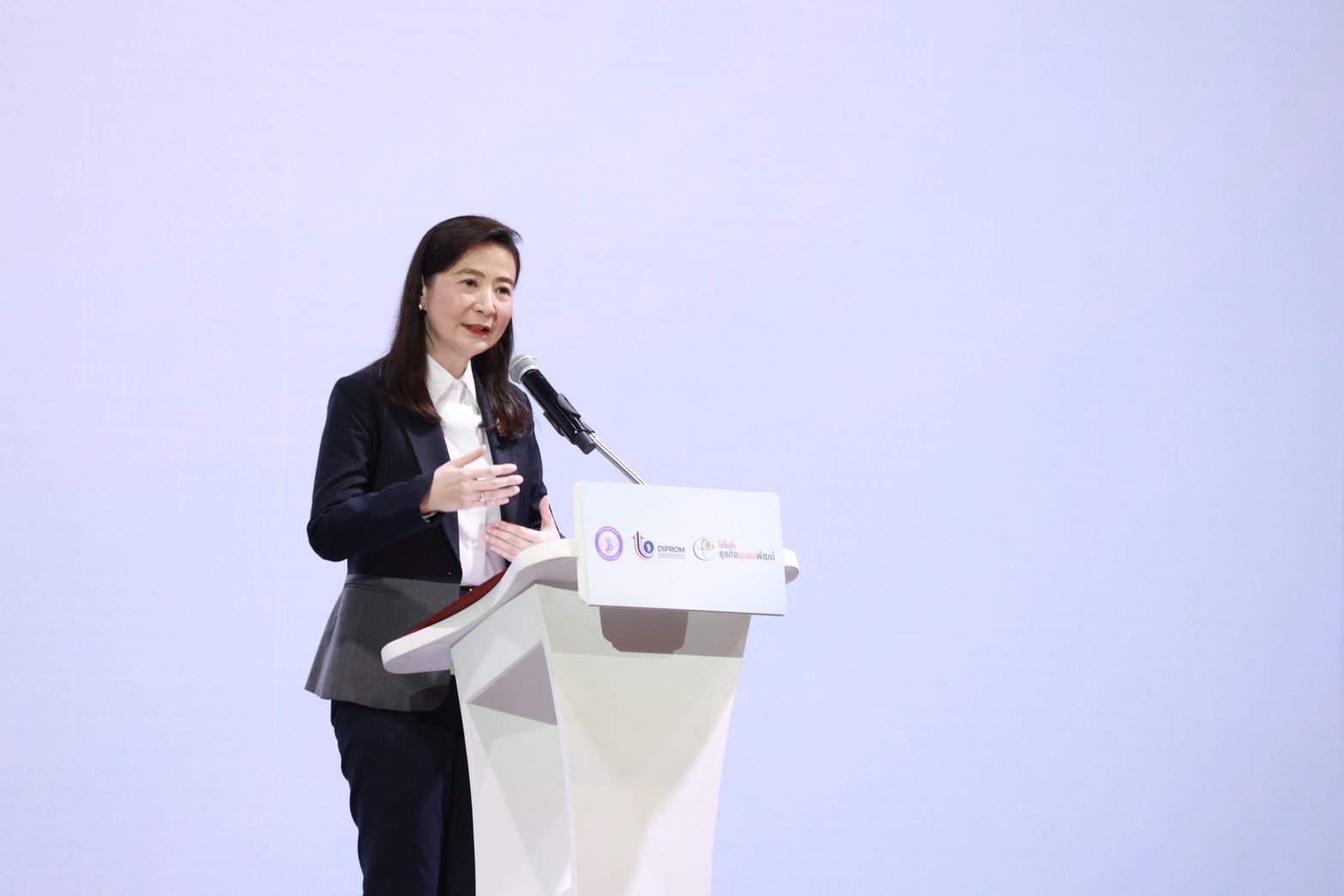 ดีพร้อม - โตโยต้า โชว์ความสำเร็จ “โครงการความร่วมมือเพื่อพัฒนาวิสาหกิจชุมชนไทยสู่ความยั่งยืน” ยกระดับผู้ประกอบการไทยด้วยกลไกสำคัญในการพัฒนาเศรษฐกิจฐานราก ตามนโยบาย รมว.เอกนัฏ