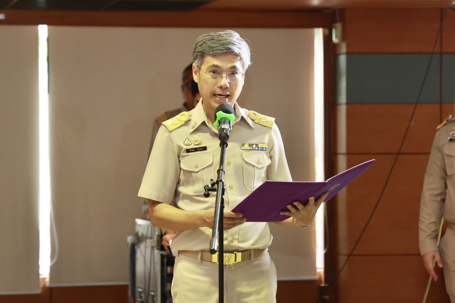 “อธิบดีณัฏฐิญา” นำคณะผู้บริหาร ข้าราชการ และพนักงานของดีพร้อม ปฏิญาณตนเป็นข้าราชการที่ดีและพลังของแผ่นดิน เนื่องในวันข้าราชการพลเรือน 1 เมษายน พร้อมเน้นย้ำ เป็นคนดี คนเก่ง และมีคุณธรรม