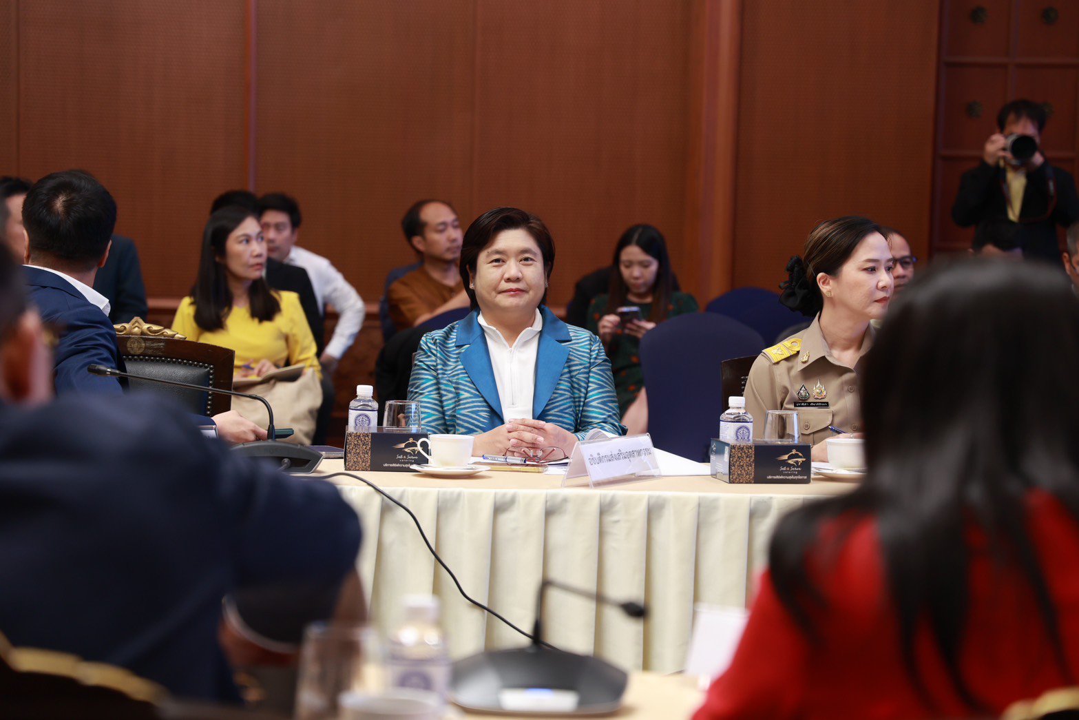 “ดีพร้อม” ร่วมประชุมคณะกรรมการพัฒนาซอฟต์พาวเวอร์ ครั้งที่ 3/2568 เตรียมแผนการดำเนินงานขับเคลื่อนซอฟต์พาวเวอร์สาขาแฟชั่นและอาหาร ปีงบประมาณ 68 เน้นสร้างรายได้และเพิ่มมูลค่าทางเศรษฐกิจ ตามนโยบาย รมว.เอกนัฏ