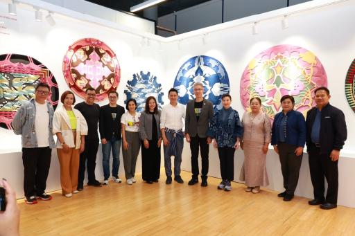 “ปลัดณัฐพล“ นำทีม “ดีพร้อม” บินตรงเมืองขามแก่น ร่วมงานเทศกาลอีสานสร้างสรรค์ 2568 พร้อมโชว์ศักยภาพยกระดับอุตฯ สร้างสรรค์ ชู “วงจรชีวิตผลิตภัณฑ์ไม่สิ้นสุด” หนุนพลังซอฟต์พาวเวอร์ไทย