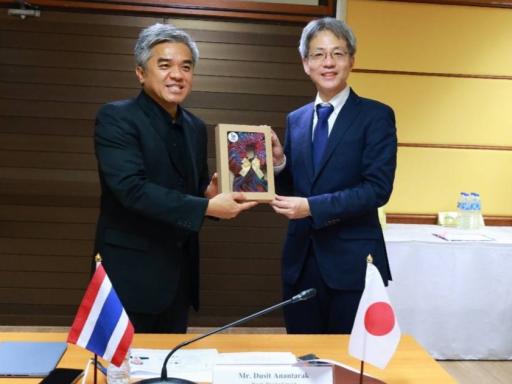 “ดีพร้อม” เปิดบ้านต้อนรับ NEDO พร้อมจับมือ ผนึกกำลัง มุ่งยกระดับอุตสาหกรรมยุคใหม่ ชูไทยเป็นพันธมิตรเบอร์หนึ่งอาเซียน