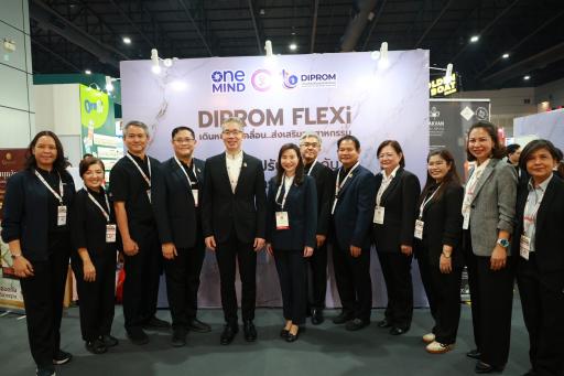 “ปลัดณัฐพล” นำทีม อุตฯ เยี่ยมชมบูธ "ดีพร้อม" ในงาน THAIFEX – ANUGA ASIA 2026 ภายใต้แนวคิด "WHAT'S NEXT IN F&B" เปิดประสบการณ์ สร้างโอกาส เสริมแกร่งธุรกิจและนวัตกรรมอาหาร ยกระดับ ผปก. ไทยสู่ตลาดระดับสากล