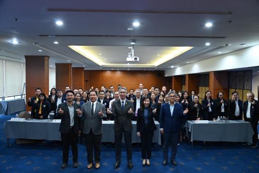 “อธิบดีณัฏฐิญา” ร่วมแสดงความยินดีแก่ผู้เข้าร่วมการฝึกอบรมฯ เตรียมความพร้อมเป็นอุตสาหกรรมจังหวัด รุ่นที่ 1